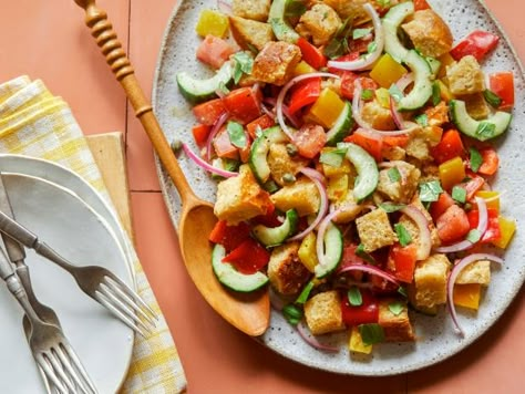 Panzanella Salad Recipe, Panzanella Recipe, Salad Coleslaw, Salads For Parties, Panzanella Salad, Ina Garten Recipes, Bread Salad, Barefoot Contessa, Italian Salad