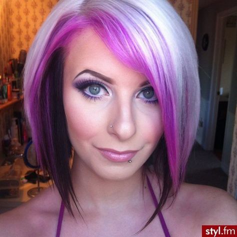 25 Best Blonde and Purple Hair Ideas for 2023 Short Purple Hair, Underlights Hair, Colourful Hair, Goth Hair, Color Techniques, Platinum Blonde Hair, Hair Color And Cut, Color Inspo, Hair Tutorials