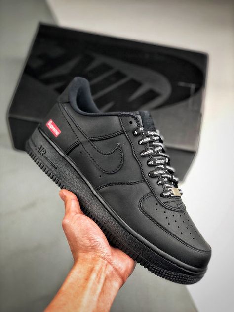 Nike Men Air Force, Black Supreme Air Force 1, Supreme Black Air Forces, Black Airforce 1 Outfits, Black Air Force 1 Outfit, Supreme Airforce, Supreme Af1, Airforce 1 Outfit, Nike Air Force 1 Supreme