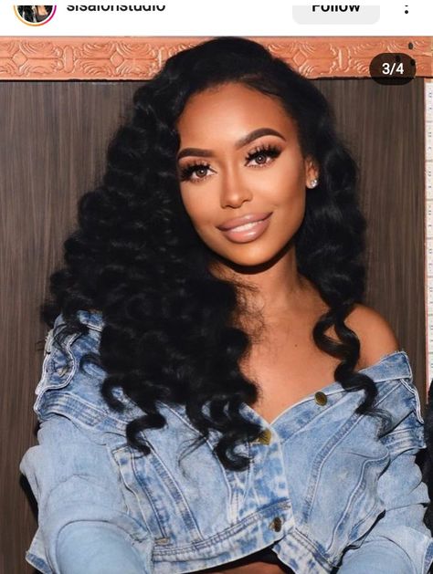 Middle Part Sew In Wavy, Curling Deep Wave Hair, Loose Wand Curls Black Women, Long Wavy Wig Black Women, Deep Curly Hairstyles, Classy Sew In Hairstyles, Deep Side Part Sew In Curls, Jayda Curly Hair, Side Part Wand Curls Black Women