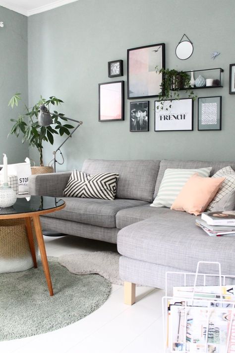 Room Pastel, Mint Green Walls, Gray Painted Walls, Grey Couch Living Room, Deco House, Summer Living, Bedroom Paint Colors, Blue Living Room, Pastel Shades