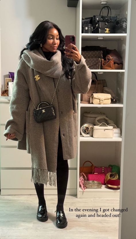 Business Casual New Years Outfit, Polished Winter Outfits, Scarf Outfits Black Women, College Winter Outfits Blackgirl, Rainy Winter Outfit Work, Real Winter Outfits, Chicago Winter Outfits Black Women, Cute Nyc Winter Outfits, Turtle Neck And Vest Outfit