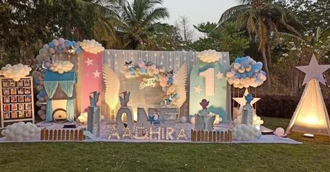 Outdoor 1st Birthday Party Decorations, 1st Birthday Decorations Boy, Baby Shower Gender Reveal Cake, Birthday Decors, Party Palette, Birthday Decoration Ideas, Baby Decorations, Birthday Theme Decoration, Baby Birthday Decorations