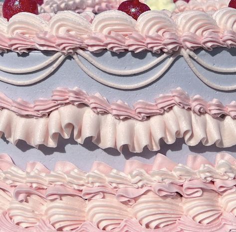 Rococo Cake, Cake Hat, Piping Techniques, Cupcake Cake Designs, 3d Cakes, Fake Cake, Book Illustration Art, Pink Life, Cute Birthday Cakes