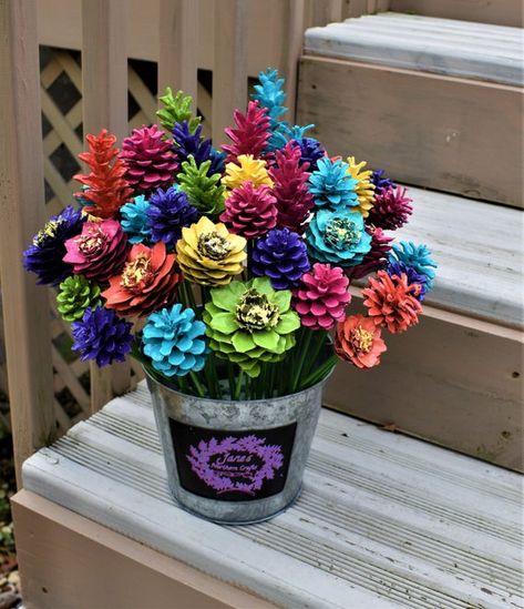 Pine Cone Bouquet, Cone Bouquet, Holiday Pine Cones, Pine Cone Flowers, Pine Cone Flower Wreath, Pinecone Flowers, Small Pine Cones, Cone Flowers, Painted Pinecones