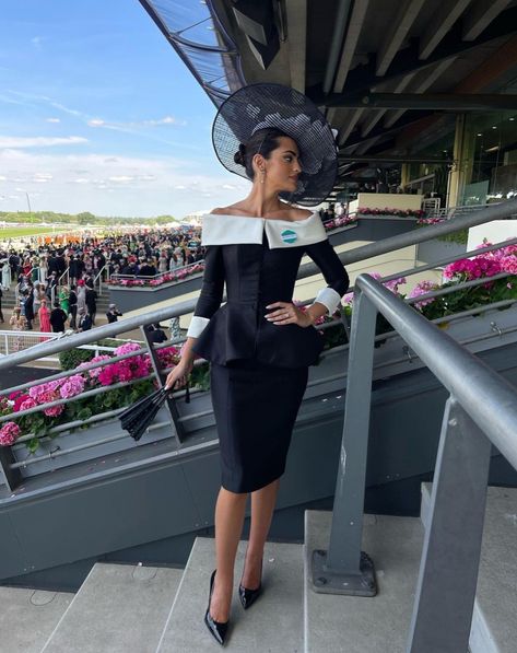 Ascot Outfits, Princesa Sophia, Race Outfit, Derby Outfits, Races Fashion, Everyday Fashion Outfits, Church Dresses, African Print Dresses, Black And White Dress