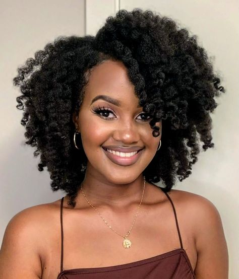 Y2k Hairstyles For Short Hair, 4b Natural Hairstyles, Short Hair Black Woman, Crochet Bob, 4b Natural Hair, Hair Lookbook, Type 4c Hairstyles, Facial Routine, Kibbe Romantic