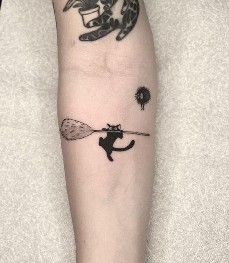 Tattoo Ideas Anime Inspiration, Studio Gibhili Tattoos, Studio Ghibli Small Tattoo, Gigi Kiki Delivery Service Tattoo, Kiki Cat Tattoo, Cat Returns Tattoo, Cat Bus Tattoo, Kiki's Delivery Service Tattoos, Tattoo Of Cat