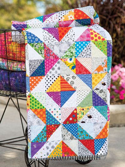 Promise of Spring Quilt Pattern Quilt Modernen, Half Square Triangle Quilts, Spring Quilts, Quilt Care, Half Square Triangle, Scrap Quilt Patterns, Colorful Quilts, Triangle Quilt, Scrappy Quilts