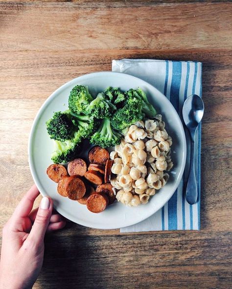 5 meals to make when you don't feel like cooking // cait's plate Perfect Plate Meals, Plate Method Meal Ideas, My Plate Meals Plan, Healthy Plate Meals, Plate Method Meals, My Plate Meals, Hot Plate Meals, Balanced Plate Meals, My Food Plate