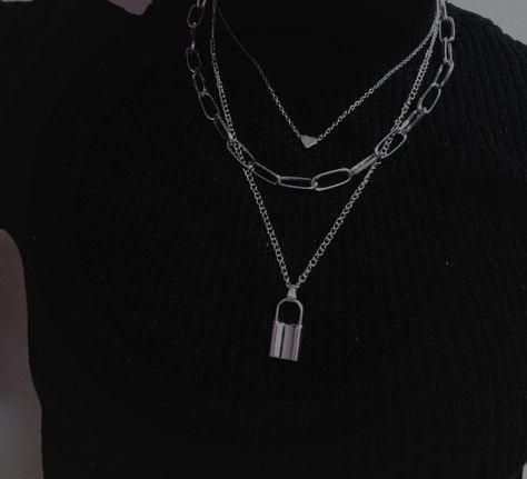 Gothic necklacechain necklacelock necklacegrungegoth Aesthetic Assecories Grunge, Grunge Chains Necklace, Grunge Accessories Necklaces, Chain Lock Necklace, Layered Necklaces Silver Edgy, Silver Jewellery Grunge, Tomboy Accessories Necklace, Goth Chain Necklace, Grunge Jewelry Necklaces Silver