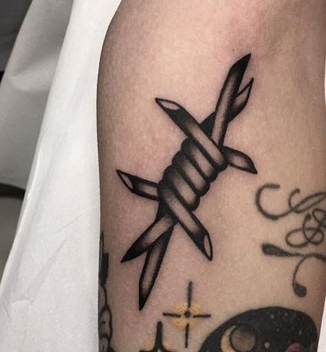 Trad Wrist Tattoo, Juggernog Tattoo, Trad Gap Filler Tattoos, American Traditional Filler Ideas, American Traditional Knife Tattoo, Black And White Traditional Tattoo Flash, Small Trad Tattoo, Small Traditional Tattoo Men, Traditional Tattoo Knife