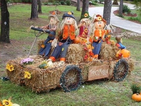 Fall Yard Decor, Fall Scarecrows, Diy Thanksgiving, Fall Thanksgiving Decor, Fall Deco, Autumn Decorating, Fall Outdoor Decor, Fall Halloween Crafts, Fall Crafts Diy