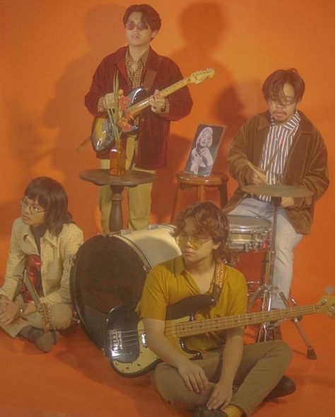 Four Of Spades Band, Iv Of Spades Poster, Iv Of Spades Album Cover, Iv Of Spades Aesthetic, Iv Of Spades Art, Iv Of Spades Wallpaper, Iv Of Spades, Yearbook Photoshoot, Band Photoshoot