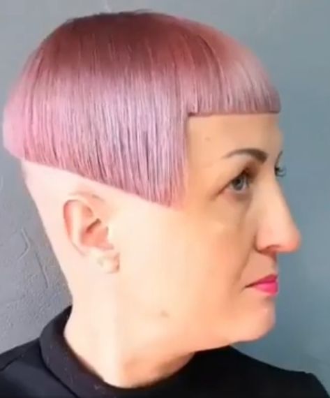 Pink Hair Micro Bangs, Micro Fringe, Short Stacked Bob Hairstyles, Hair Bobs, Very Short Pixie Cuts, Pink Bob, Nape Haircut, Shaved Head Women, Stacked Bob Hairstyles