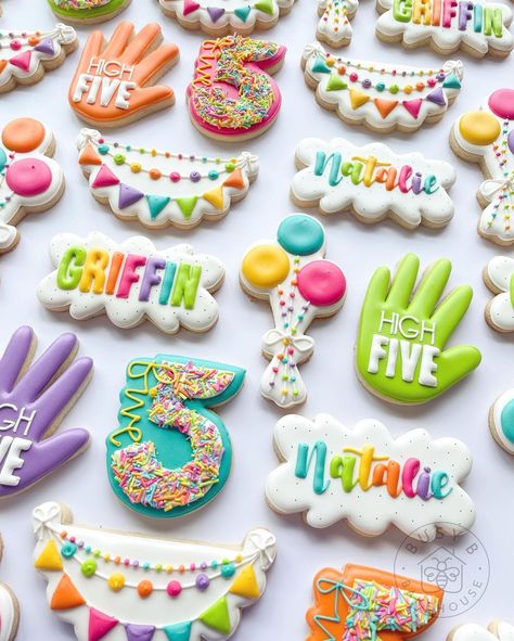 Number Six Cookies Decorated, Crazy Eight Birthday Party Ideas, Hi Five Birthday Cookies, Number 6 Cookies, High Five Birthday Cake, High Five Birthday Party Theme, High 5 Birthday Cake, 5 Girl Birthday Party Ideas, Hi Five Birthday Cake