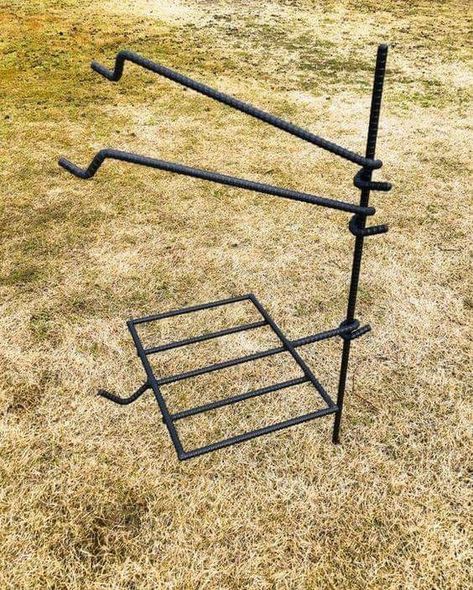 Backyard Bbq Pit, Bbq Stand, Camping Cooker, Zelt Camping, Diy Bbq, Custom Metal Fabrication, Bbq Grill Design, Blacksmith Projects, Fire Pit Grill