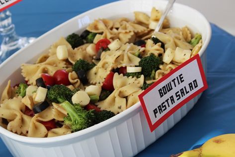 Bowtie pasta salad Doctor Who Baby, Doctor Who Birthday, Bowtie Pasta Salad, Doctor Who Party, Geek Food, Bowtie Pasta, Do Not Eat, Food Themes, Dr Who