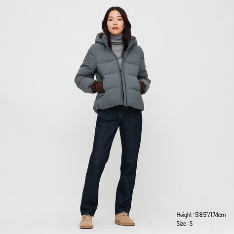 Tomboy Look, Maternity Coat, Uniqlo Women, Preppy Casual, Hooded Parka, Cool Jackets, Down Parka, Detachable Hood, Oversized Sweatshirt