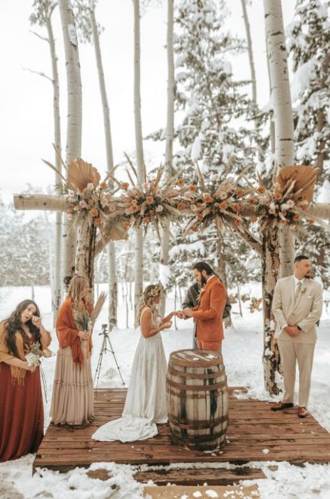 Bohemian Winter Wedding, Winter Boho Wedding, Boho Wedding Ceremony Arch, Winter Wedding Arch, Bohemian Winter, Wedding Planning Help, Boho Wedding Ceremony, Winter Wedding Photos, Snow Wedding