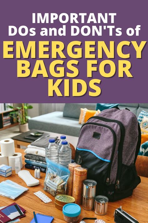 72 HOUR BAGS FOR FAMILY: Emergency bag for kids items: things to put in your emergency bag for school and home. Best emergency backpack list 72 hour kits. (Bug out bags for families) #prepping #preparedness #emergencyprep #parentingtips Emergency Kit For Family, Go Bag Ideas Emergency, Big Out Bag List, Bugout Bag List For Family, Emergency Backpack List, Bug Out Bag Food List, Survival Backpack List, Bugging In Prepping, Bug Out Bag List Family