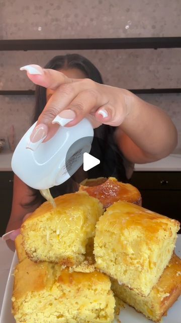 Destiny symone on Instagram: "Honey butter cornbread 🫶🏼 I used @themoodyfoody recipe 🔥" Cornbread Recipe Jiffy, Honey Cornbread Recipe, Honey Butter Cornbread, Perfect Cornbread, Jiffy Cornbread Recipes, Jiffy Cornbread Mix, Honey Cornbread, Rich Cake, Cornbread Casserole