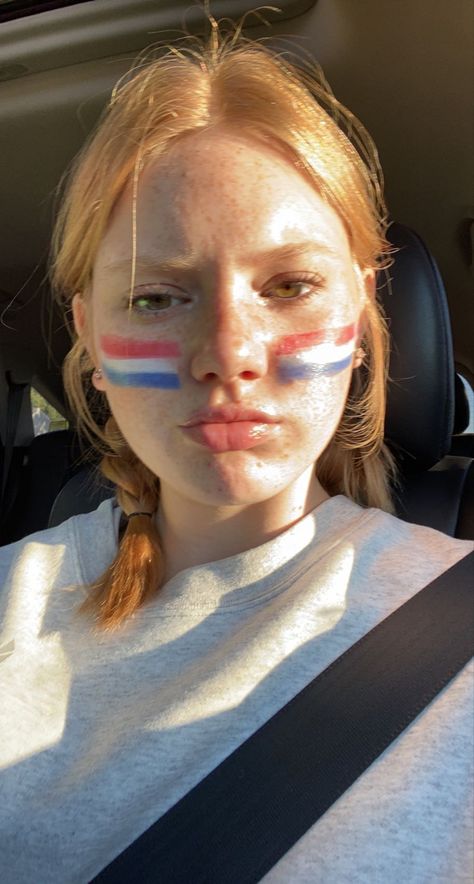 Football theme Red White And Blue Face Paint Ideas, Red White And Blue Face Paint, Red White Blue Face Paint, Usa Face Paint Ideas, Adina Core, Usa Face Paint, Fan Face Paint, School Spirit Face Paint, 4th Of July Face Paint