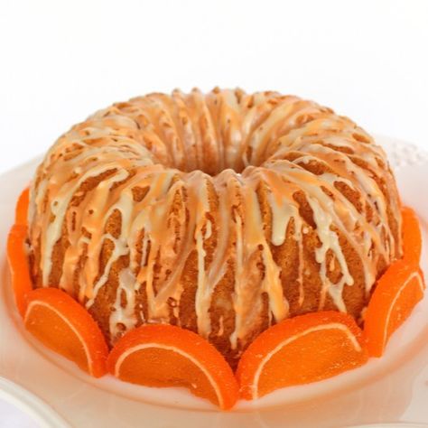 Dreamsicle Cake, Orange Creamsicle Cake, Creamsicle Cake, Retro Desserts, Orange Dreamsicle, Chocolate Bundt Cake, Pecan Cake, Yellow Foods, Orange Creamsicle