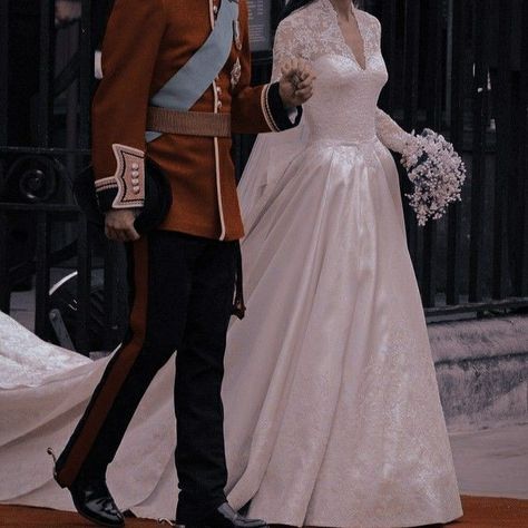 Princess Of England Aesthetic, England Royalty Aesthetic, Royal Marriage Aesthetic, British Royalty Aesthetic, Royal Life Aesthetic, Prince And Princess Aesthetic, Royal Couple Aesthetic, Modern Royal Aesthetic, Modern Royalty Aesthetic