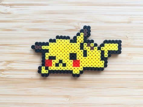 Gumball Perler Beads, Pikachu Perler Bead Pattern, Pikachu Perler Beads, Perler Beads Crafts, Mini Perler Beads Ideas, Pikachu Hama Beads, Pikachu Beads, Hama Beads Pokemon, Crafts 2024