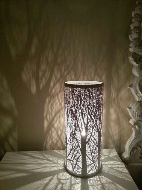 Shadow Lamp Diy, Fairy Bedroom Ideas For Adults, Shadow Lamp, Tree Shadow, Ombres Portées, Lantern Ideas, Tree Lamp, Lighting Concepts, Theatre Design