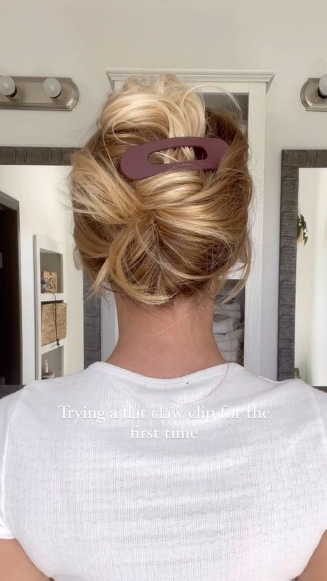 Morgan ✿ on Reels | Taylor Swift · invisible string Taylor Swift Updo, Easy Bun Hairstyles For Long Hair, Invisible String, Easy Hairdos, Guest Hair, Easy Bun Hairstyles, Hair Diy, Long Hair Tutorial, Chili Seasoning