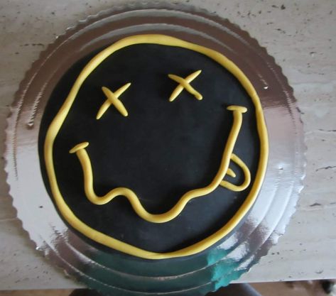 Aesthetic Bday Cakes For Men, Nirvana Birthday Cake, Aesthetic Cakes For Boys, Nirvana Birthday Party, Aesthetic Cake For Men, Funny Cakes For Men, Nirvana Birthday, Nirvana Cake, Funny Birthday Cakes For Men