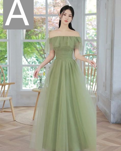 Fashion Personalized Long Costumes For Women 💚 Fabric name: Polyester Color: fruit Green Type A- Long, fruit green type B- long, fruit green type C- long, fruit green type D-Long Waist type: high waist Size: S,M,L,XL,XXL Applicable Gender: Female #vestigefashion Simple Quinceanera Dresses, Bridesmaid Dress Tulle, Green Long Prom Dress, Prom Dress Simple, Prom Dress Green, Off Shoulder Bridesmaid, Off Shoulder Bridesmaid Dress, Simple Evening Dress, Tulle Long Prom Dress