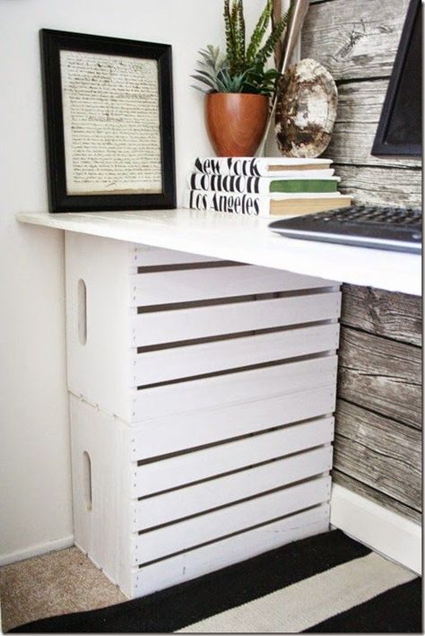 FabArtDIY Wood Wine Crate Ideas and Projects - diy Wood Crate Desk Crate Desk, Pallet Desk, Tiny Office, Crate Ideas, Up Cycle, Closet Office, Office Nook, Young House Love, Painted Cottage