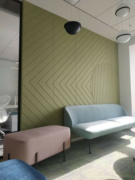 Mdf Groove Pattern, Green Wall Panelling, Groove Pattern, Mdf Design, Office Wall Design, Living Room Wall Designs, Cladding Design, Office Interior Design Modern, Modern Sofa Living Room