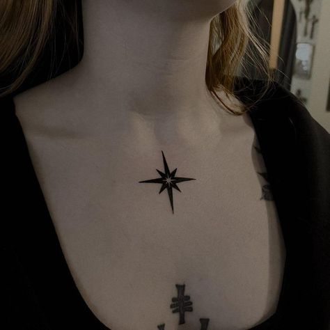 Midline Chest Tattoo, Traditional Sparkle Tattoo, Star Tattoo On Knee, Chest Sparkle Tattoo, 7 Stars Tattoo, Goth Star Tattoo, Ethereal Star Tattoo, Stars On Chest Tattoo, Star Tattoos Chest