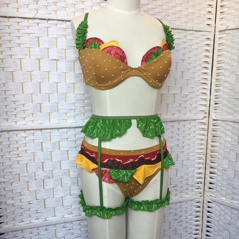 Burger Costume, Skull Ideas, Colorful Lingerie, Burlesque Costumes, Burlesque Costume, Fashion Fails, Oc Outfits, Va Va Voom, Geek Girls