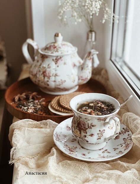 Sketchtember 2023, Tea Aesthetic Vintage, Tea Pot Aesthetic, Tea Set Aesthetic, Tea Time Aesthetic, Vintage Flatlay, Cottage Aesthetic, Fotografi Vintage, Afternoon Tea Parties