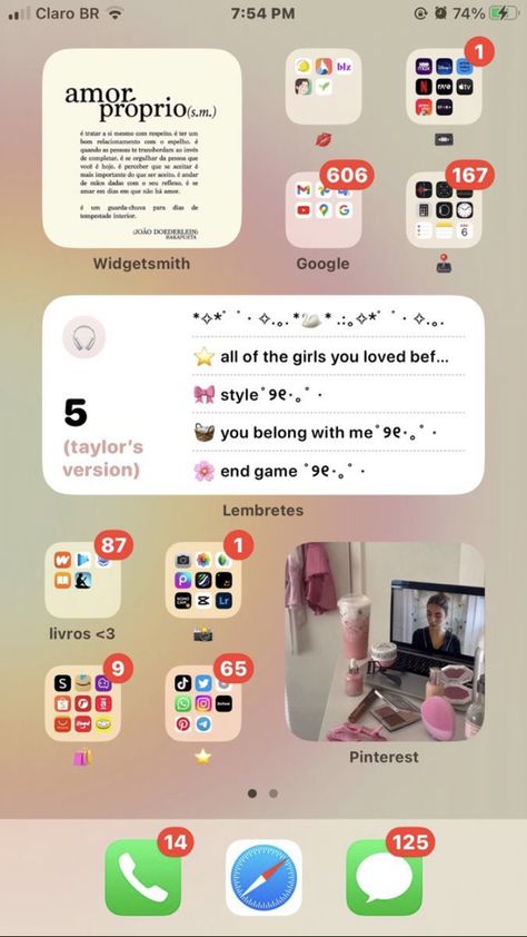 What’s On My Iphone Layout, Aesthetic Wigitsmith, Cute Phone Setup, Decorate Phone Screen, Phone Screen Organization, Cute Phone Layout Ideas, Widget Iphone Ideas, Iphone Organization Screens, Iphone Widgets Ideas