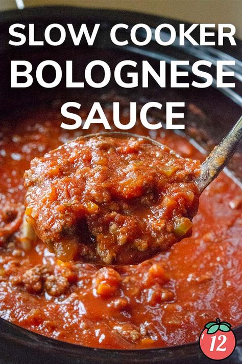 Slow Cooker Tomato Sauce Fresh Tomatoes, Slow Cooker Bolognese Recipe, Slow Cooked Bolognese Sauce, Dutch Oven Bolognese Sauce, Bolognaise Sauce Recipe, Crock Pot Bolognese Sauce, Slow Cooker Spaghetti Bolognese, Crockpot Pasta Sauce Recipes, Slow Cooker Marinara Sauce