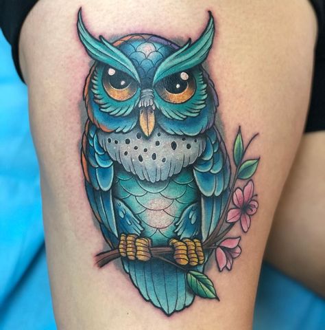 Owl Tattoo Colorful, Under Bicep Tattoo, Under Bicep Tattoo For Men, Tattoo Colorful, Cool Animal Tattoos, Bicep Tattoo Men, Day Of The Dead Girl, Colored Tattoo, Animals Tattoo