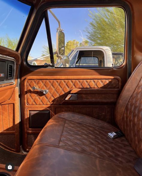 Old Chevy Truck Interior, 1979 Ford Truck Interior, 70s Car Aesthetic, Western Truck Interior, 1970 Ford Truck, Square Body Interior, Custom Truck Interior, F150 Interior, Engine Aesthetic