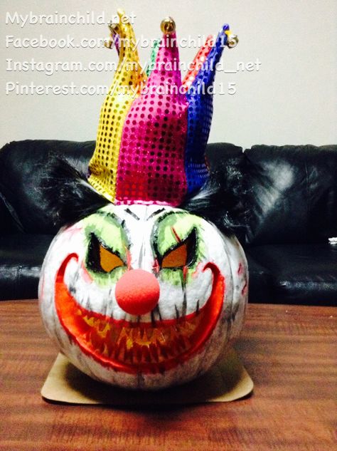 2014 scary clown, jester or joker pumpkin carving, painting and decorating. Joker Pumpkin Carving, Pumpkin Carving Painting, Joker Pumpkin, Clown Pumpkin, Halloween Decorations Party Scary, Clown Jester, Creative Pumpkin Painting, Carving Painting, No Carve Pumpkin Decorating