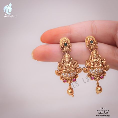 Ear Rings For Women In Gold Buttalu, Ear Rings For Women In Gold Latest, Lakshmi Earrings Gold, Ear Rings For Women In Gold, Gold Earrings Designs New Model, Fancy Earrings Gold, Ear Rings For Women, Pretty Gold Necklaces, Gold Earrings For Kids