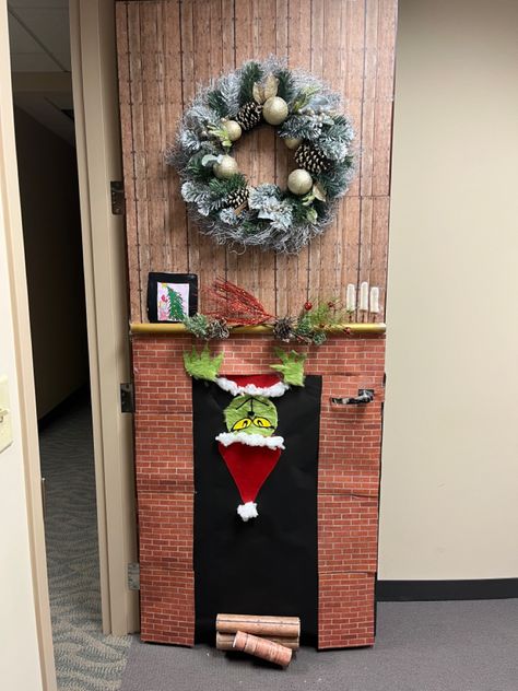 Amazing Christmas Door Decorations, Funny Christmas Classroom Doors, Christmas Door Decorations For School Funny, Christmas Breakroom Ideas, Interactive Christmas Door Decorations, Office Door Decorating Contest Christmas, Christmas Movie Door Decorating Contest, Christmas Door Diy, Christmas Door Decoration Contest