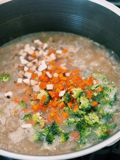 Heal Your Soul with Comforting Vegetable Congee   - Tiffy Cooks Miso Congee, Chinese Diet, Tiffy Cooks, Heal Your Soul, Asian Breakfast, Miso Salmon, Cilantro Chicken, Onion Vegetable, Veggie Food