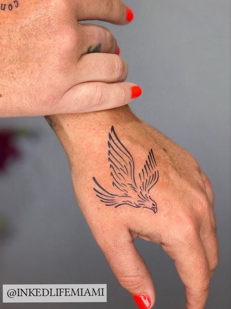 Hawk Tattoo Minimalist, Small Eagle Tattoo Design, Hawk Tattoo Feminine Simple, Tiny Eagle Tattoos For Women, Girly Eagle Tattoo, Fine Line Hawk Tattoo, Eagle Tatoos Woman, Cute Eagle Tattoo, Eagle Small Tattoo