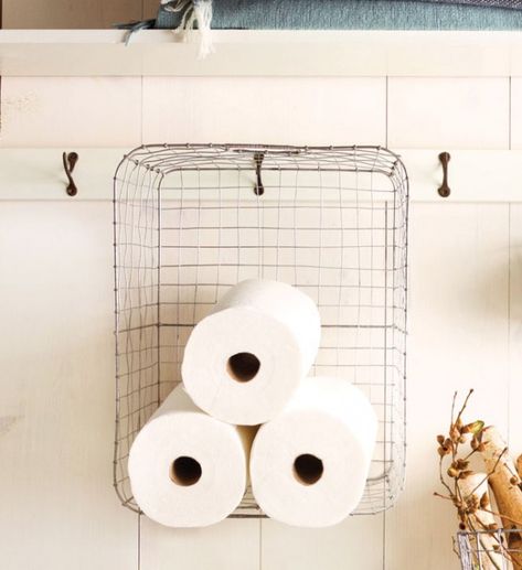 Clever bathroom storage ideas - Chatelaine Clever Bathroom Storage, Diy Toilet Paper Holder, Bathroom Storage Ideas, Diy Toilet, Toilet Paper Storage, Organisation Hacks, Bathroom Themes, Large Bathrooms, Paper Storage