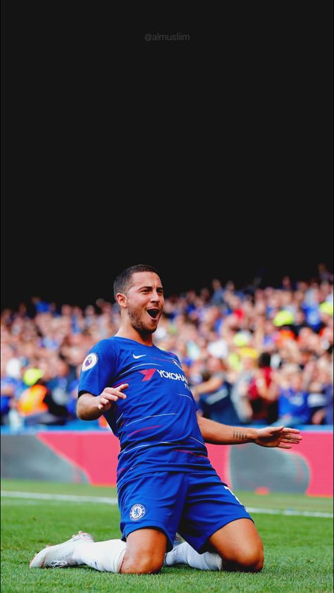 Eden Hazard Celebration, Eden Hazard Chelsea Wallpapers, Hazard Wallpapers Chelsea, Football Canvas Painting, Eden Hazard Real Madrid, Football Tattoo Design, Chelsea Hazard, Tattoos Football, Eden Hazard Wallpapers